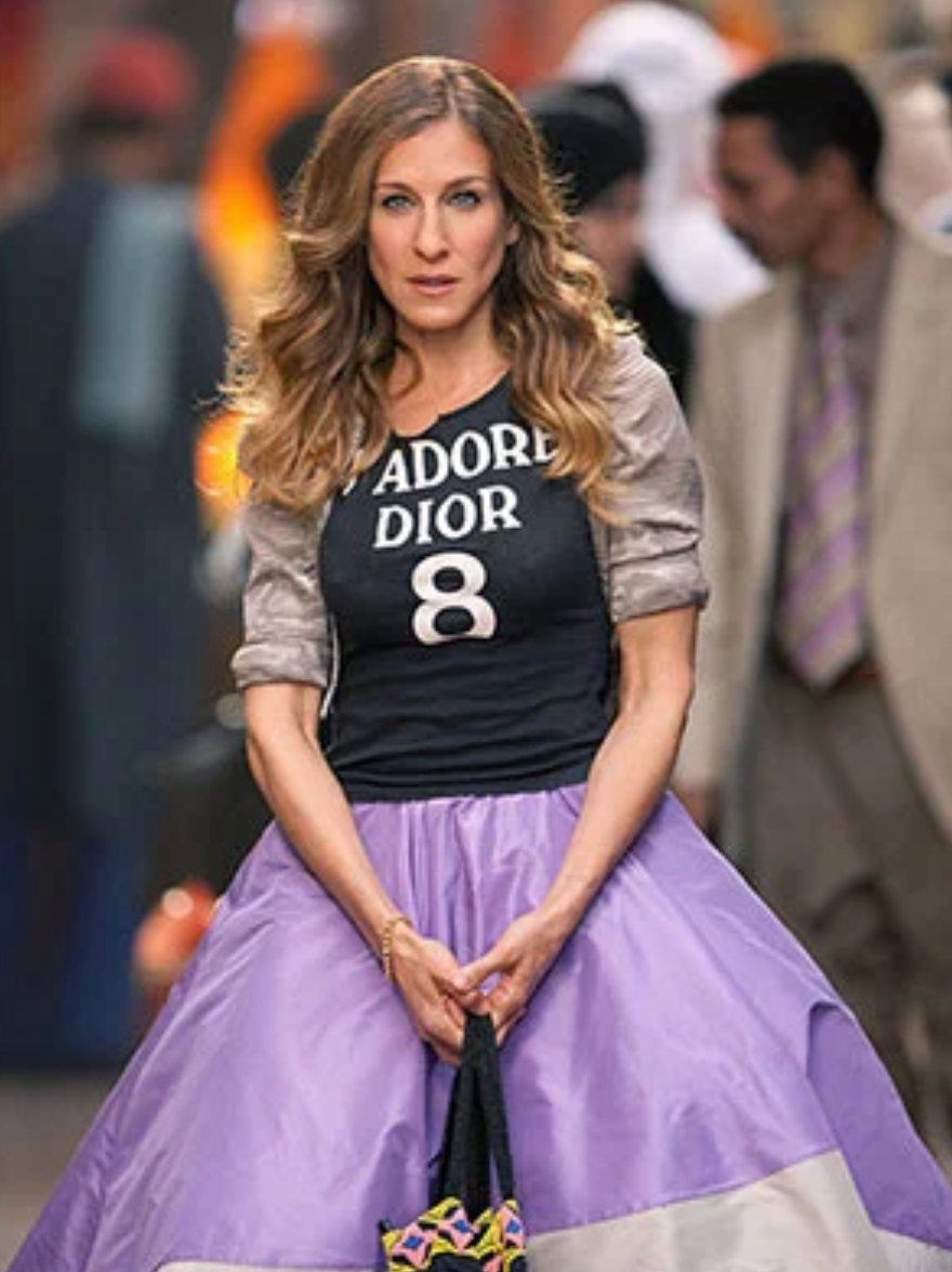 Fashion following suit: the rise of androgynous style in the garment industry