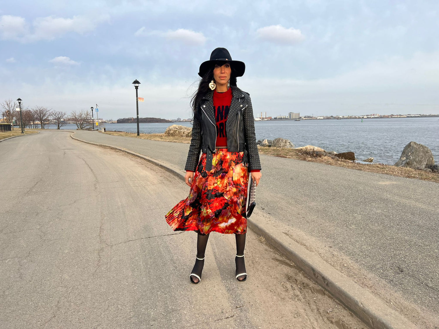 Unfolding the Pleats: L2R Behind The Seams