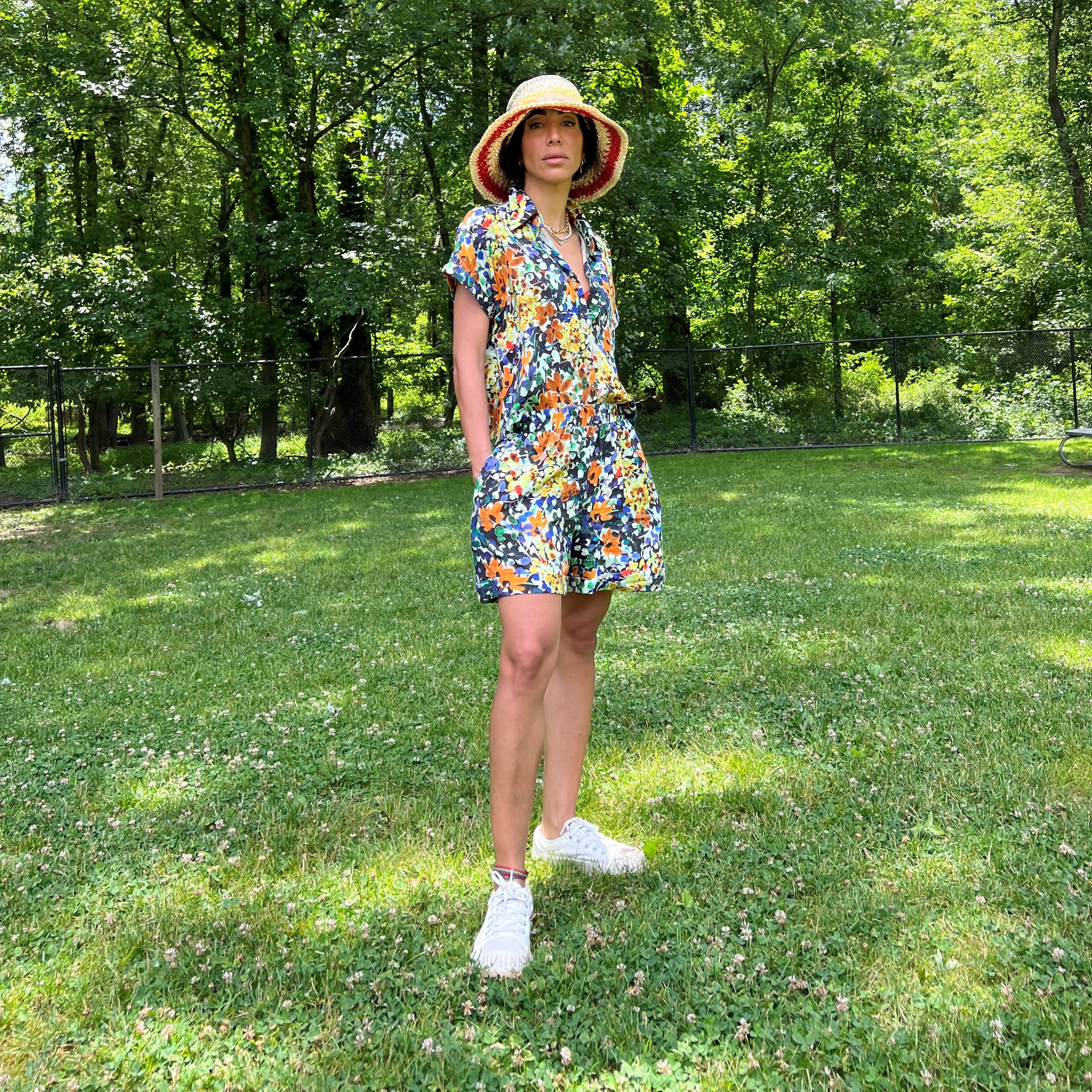 Short-Sleeved Linen Shirt - Floral Black Print