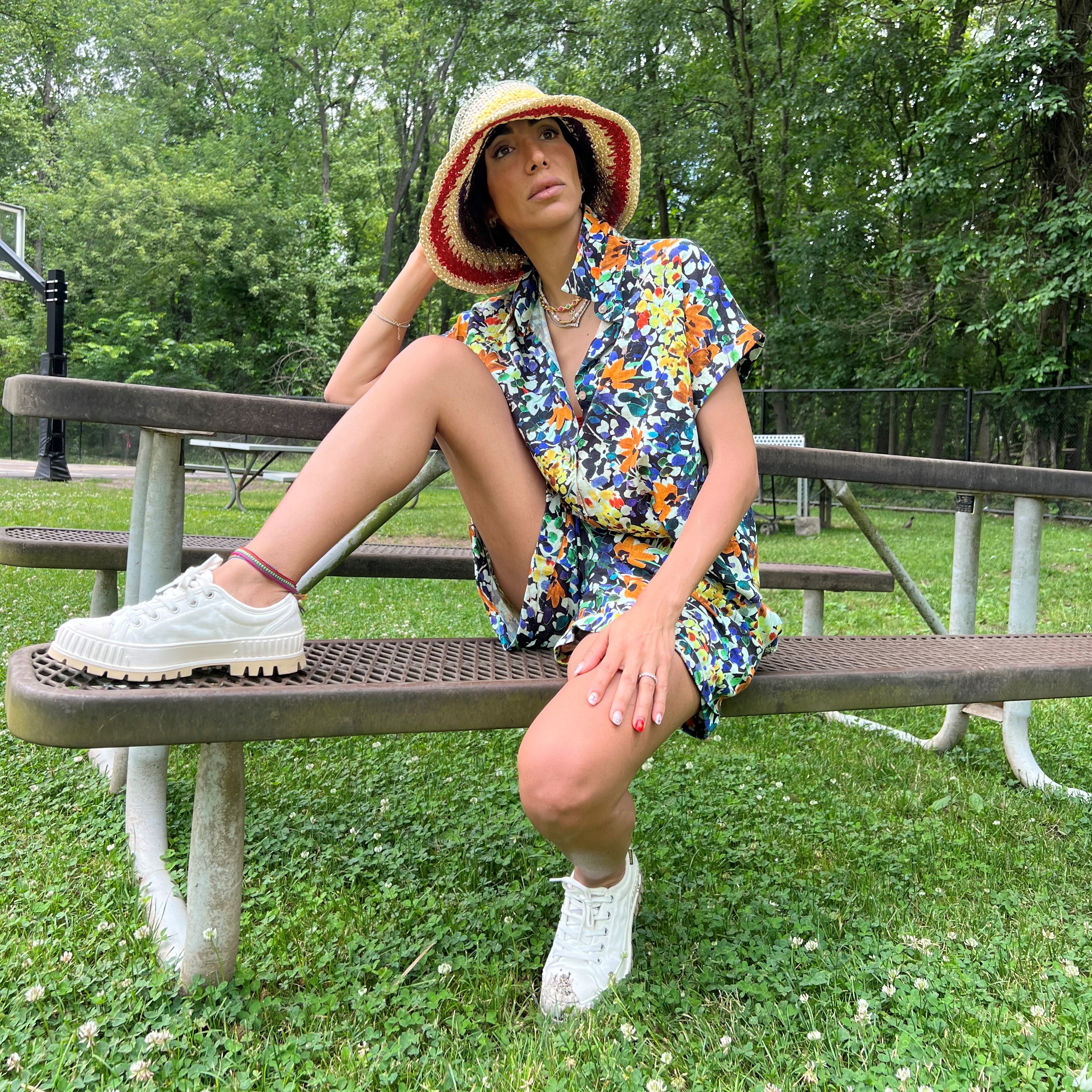 Short-Sleeved Linen Shirt - Floral Black Print